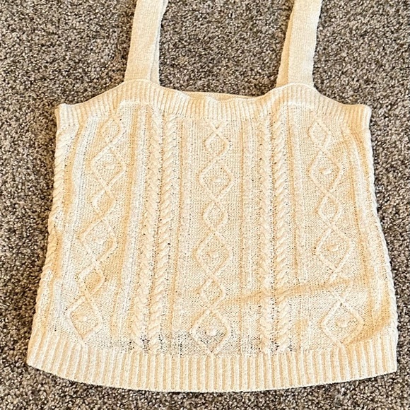 NWOT crop top cream colored top for summer and fall - Picture 1 of 6